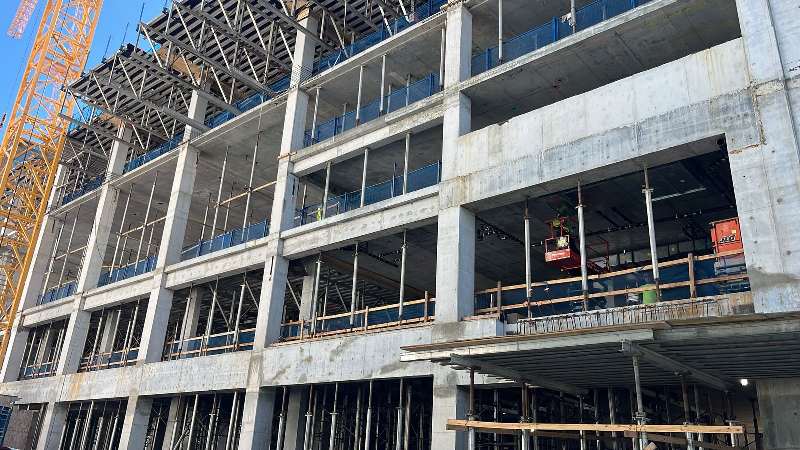 A040C3D9-0908-407D-B77C-EE4F47C4F916